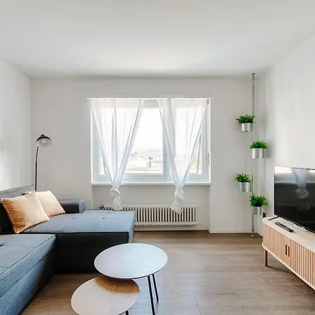 Roseto Apartment By Quokka 360 - Apartment In Strategic Area With Balcony Balerna Exterior photo